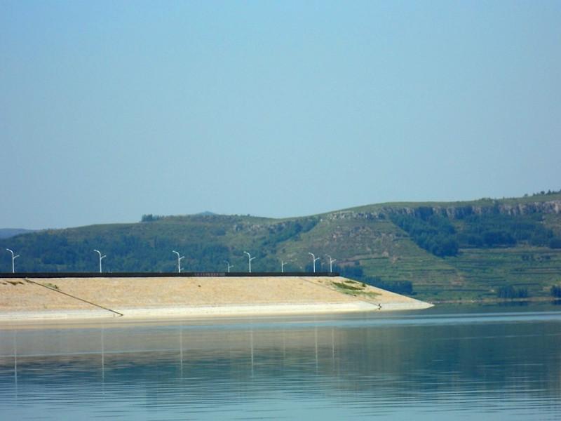 雷達水位計監(jiān)測系統(tǒng),實時監(jiān)測水庫水位 雷達水位計監(jiān)測系統(tǒng),實時監(jiān)測水庫水位